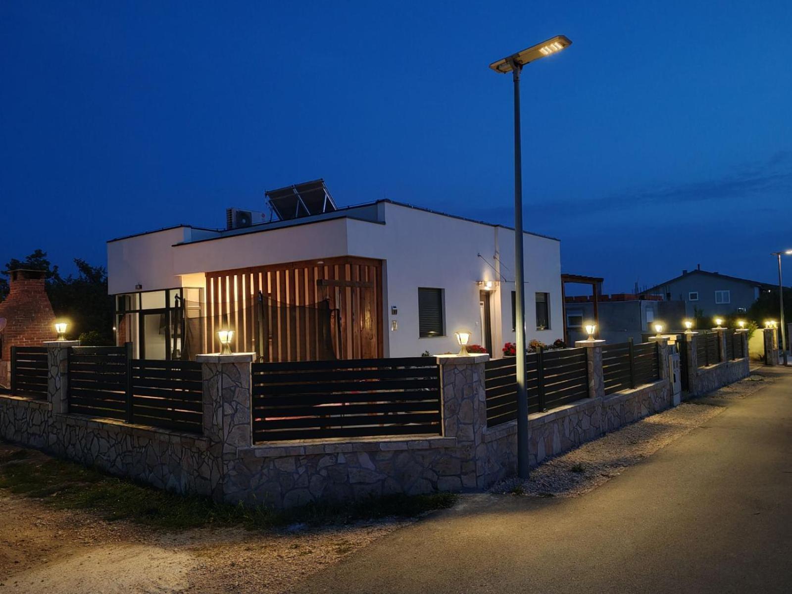 Yellow Dream Murvica  Exterior photo